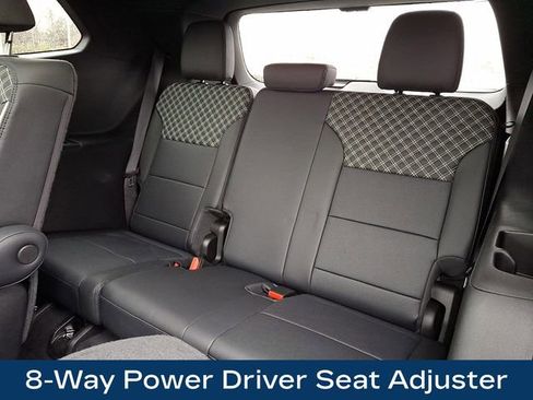 Used 2024 GMC Acadia Denali w/ Super Cruise Package image 15