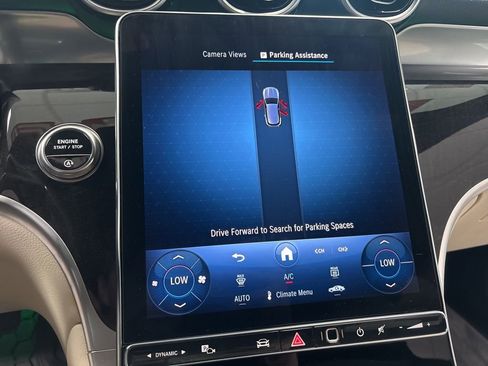 Used 2025 Mercedes-Benz GLC 300 image 20