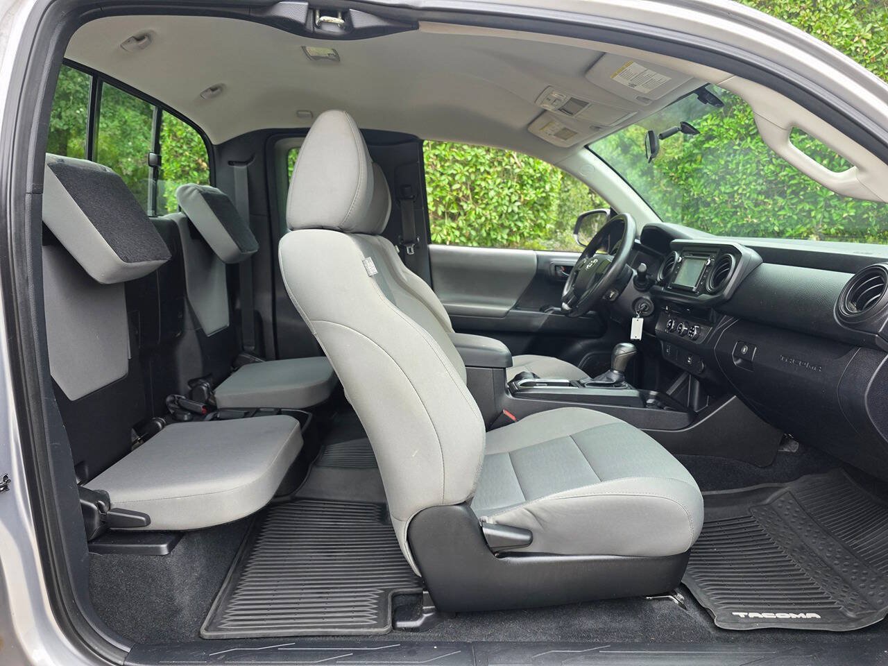 Used 2016 Toyota Tacoma SR w/ SR Convenience Package RWD image 28