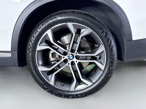 Certified 2023 BMW X5 sDrive40i w/ Parking Assistance Package image 32