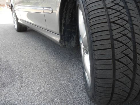 Used 2005 Mercedes-Benz CLK 320 Cabriolet image 20