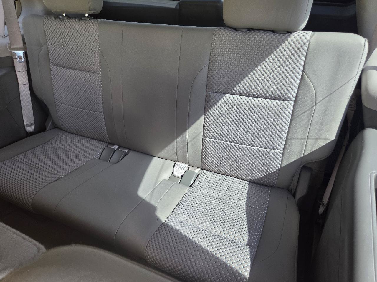 Used 2005 Nissan Armada SE RWD image 14