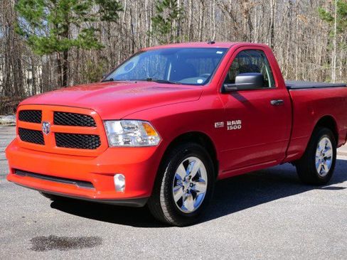Used 2018 RAM 1500 Express image 6