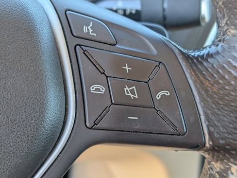 Used 2014 Mercedes-Benz E 350 Cabriolet image 19