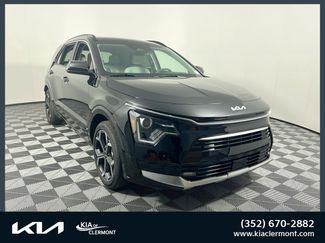 Certified 2025 Kia Niro EX Touring video 1