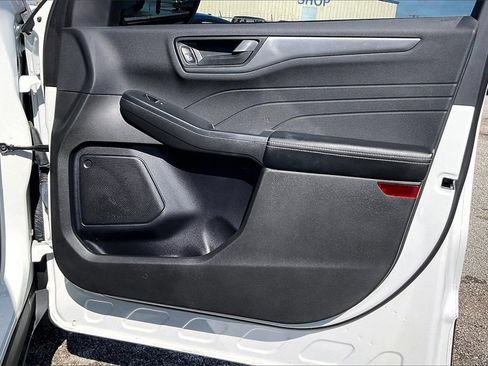 Used 2023 Ford Escape Active image 29