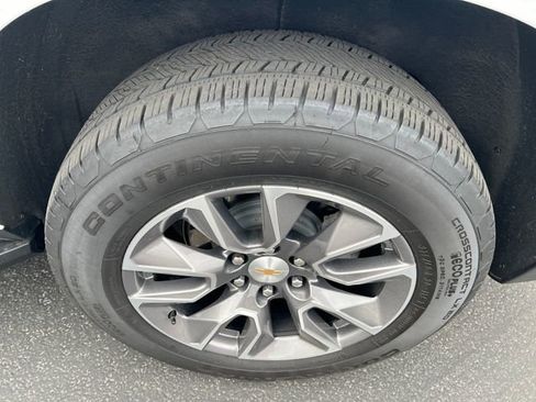Certified 2024 Chevrolet Tahoe LT w/ LT Signature Plus Package AWD/4WD image 26