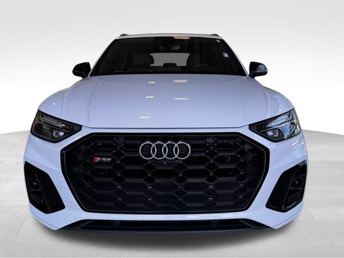 Used 2021 Audi SQ5 Premium Plus w/ Premium Plus Package AWD/4WD image 2