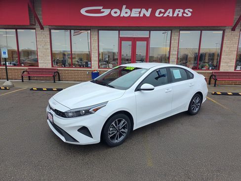 Used 2024 Kia Forte LXS image 1