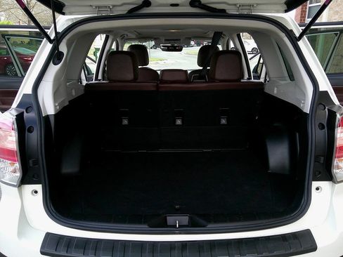 Used 2018 Subaru Forester 2.0XT Touring AWD/4WD image 9