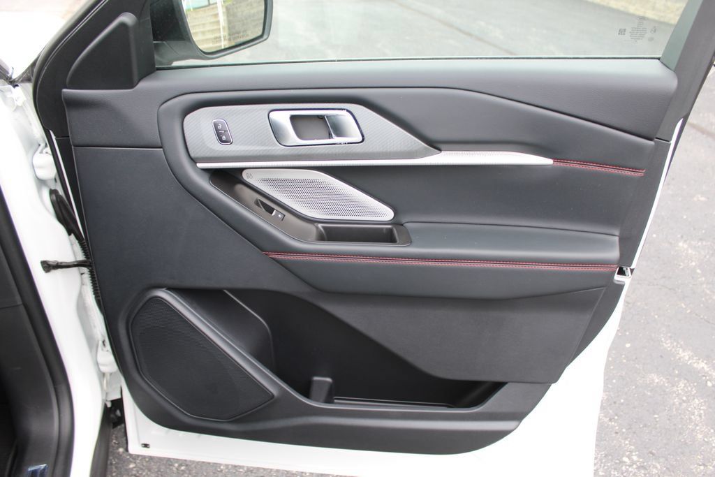 New 2026 Ford Explorer ST w/ Sun And Sound Package AWD/4WD image 11