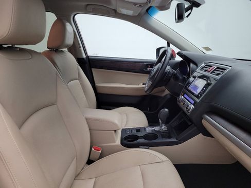 Used 2016 Subaru Outback 3.6R Limited image 21