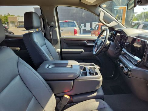 Used 2024 GMC Sierra 1500 SLT RWD image 34