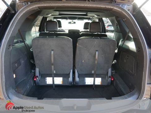 Used 2016 Ford Explorer XLT w/ Equipment Group 202A AWD/4WD image 9