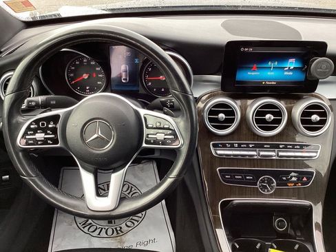 Used 2019 Mercedes-Benz C 300 4MATIC Sedan image 11