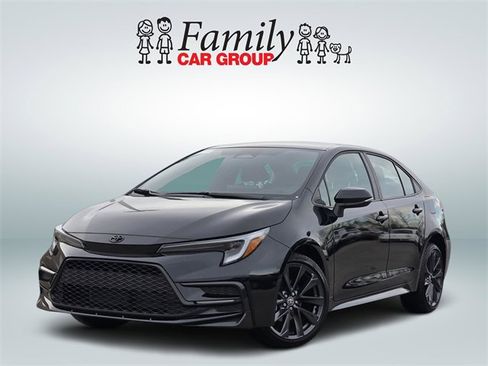 Used 2025 Toyota Corolla SE image 1