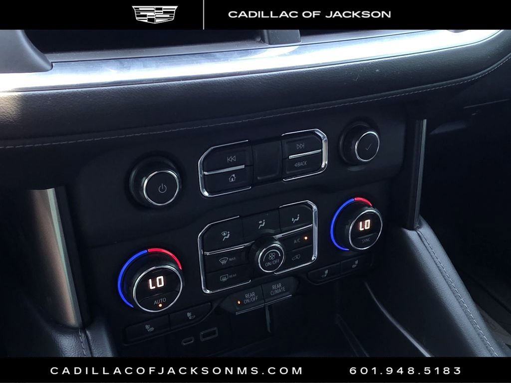 Used 2021 Chevrolet Tahoe Z71 w/ Luxury Package AWD/4WD image 14