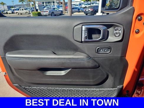 Used 2023 Jeep Wrangler Unlimited Rubicon 4xe w/ Steel Bumper Group AWD/4WD image 26