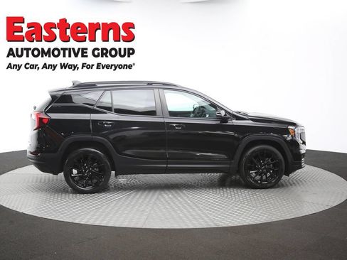 Used 2023 GMC Terrain SLE w/ Driver Convenience Package AWD/4WD image 45