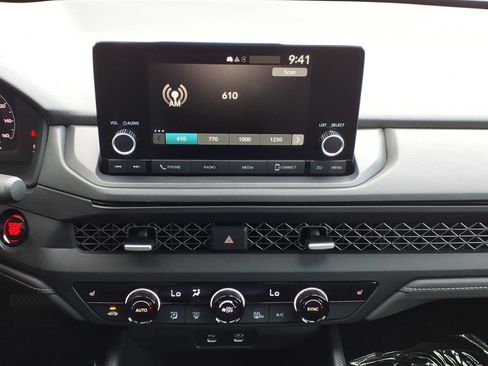 Used 2023 Honda Accord EX image 24