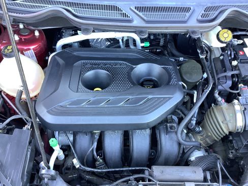 Used 2018 Ford EcoSport Titanium image 9