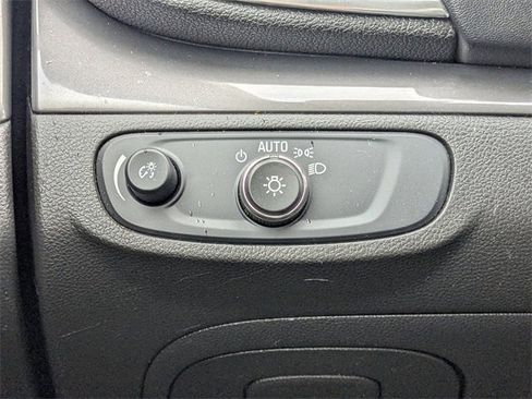 Used 2017 Buick Encore Preferred image 18