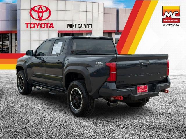 Certified 2026 Toyota Tacoma TRD Off-Road AWD/4WD image 3