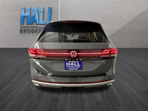 New 2026 Volkswagen Atlas Peak Edition AWD/4WD image 4