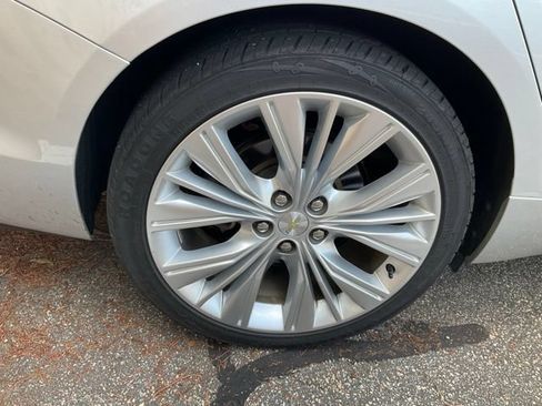 Used 2020 Chevrolet Impala Premier w/ Premier Confidence Package FWD image 11