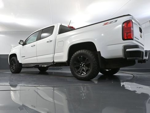 Used 2018 Chevrolet Colorado Z71 AWD/4WD image 45