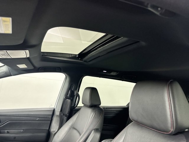 Used 2025 Honda Odyssey Sport-L image 19