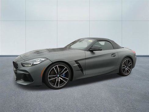 Used 2022 BMW Z4 M40i w/ Driving Assistance Package image 1