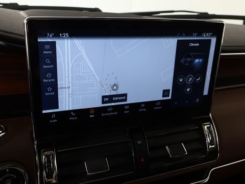 Certified 2023 Lincoln Navigator Reserve image 7