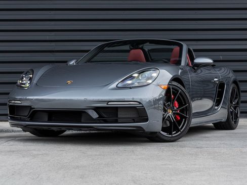 Certified 2025 Porsche 718 Boxster S image 1