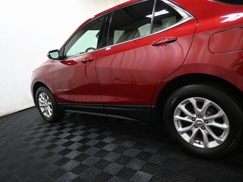 Used 2019 Chevrolet Equinox LT w/ Driver Convenience Package image 16