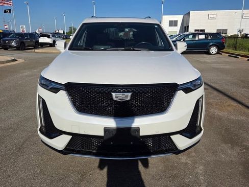Used 2023 Cadillac XT6 Sport AWD/4WD image 2