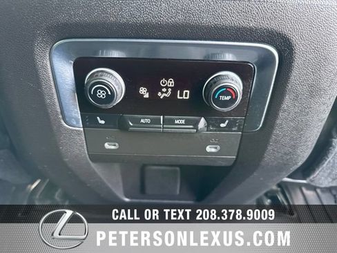 Used 2021 Chevrolet Tahoe LT w/ LT Signature Package AWD/4WD image 19