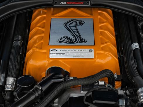 Used 2022 Ford Mustang Shelby GT500 w/ Technology Package RWD image 96