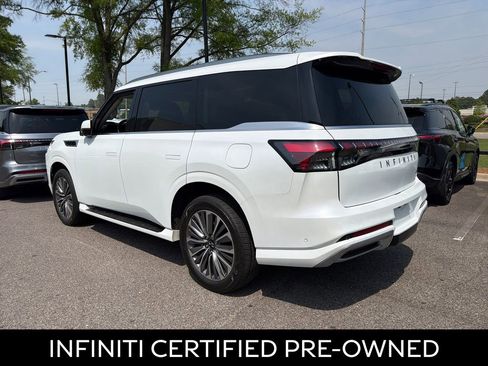 Certified 2025 INFINITI QX80 Sensory image 3
