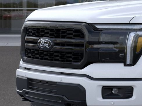 New 2025 Ford F150 Lariat w/ Equipment Group 502A High image 17