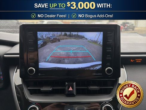 Used 2022 Toyota Corolla LE image 19