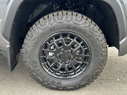 New 2025 Toyota Tundra SR5 image 12