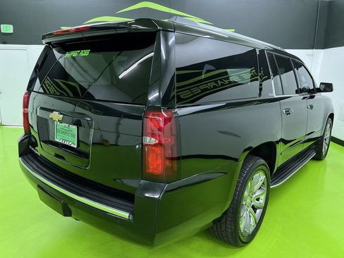 Used 2015 Chevrolet Suburban LTZ AWD/4WD image 10