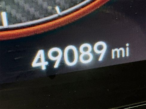 Used 2024 Hyundai Tucson Limited image 33