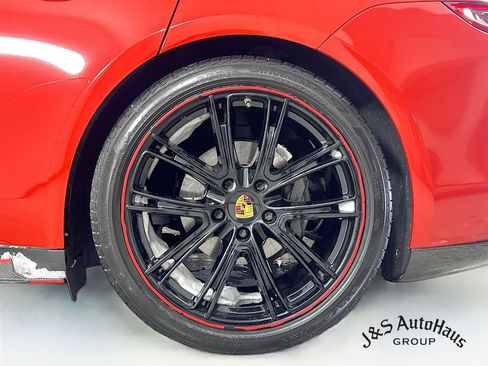 Used 2018 Porsche Panamera 4S AWD/4WD image 39