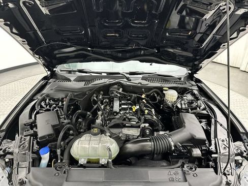 Used 2022 Ford Mustang Coupe RWD image 24