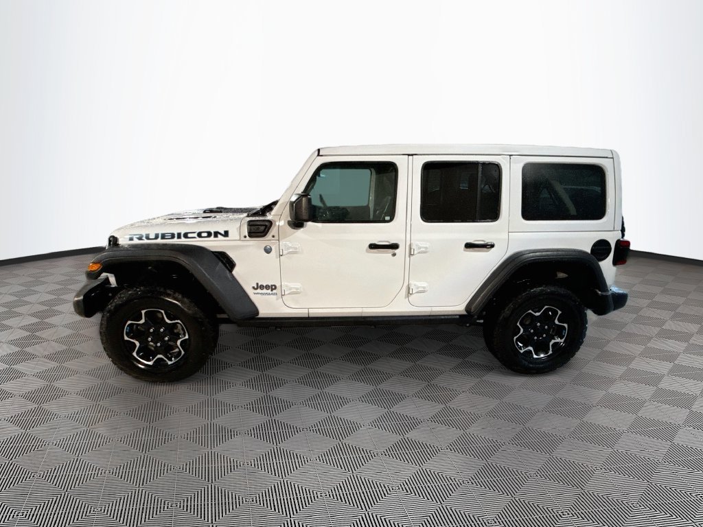 Used 2022 Jeep Wrangler Unlimited Rubicon 4xe w/ Cold Weather Group AWD/4WD image 9