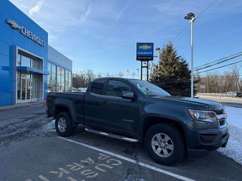 Used 2019 Chevrolet Colorado W/T w/ WT Convenience Package image 3