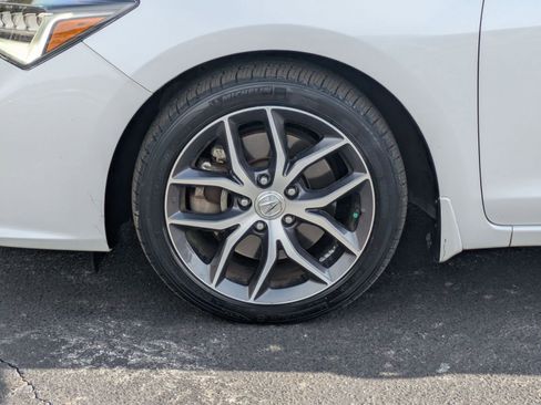 Certified 2022 Acura ILX w/ Premium Package image 30