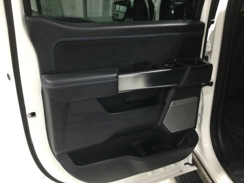 Used 2024 Ford F150 Platinum image 14